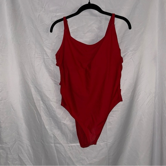 Shade & Shore One piece Swim Suit Side Cut Out Medium Coverage Adjustable straps - Picture 1 of 5